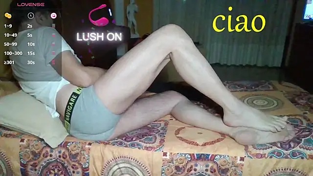 lattediyak online show from November 30, 2025, 1:50 am