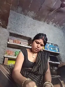 Snapshot of Rashili_jaan chatting on May 12, 2026, 1:13 am Rashili jaan online show from May 12, 2026, 1:13 am