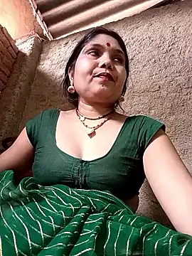 Snapshot of Rashili_jaan chatting on April 2, 2026, 11:28 am Rashili jaan online show from April 2, 2026, 11:28 am