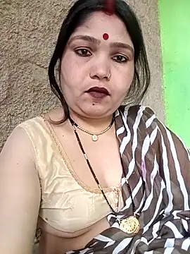 Snapshot of Rashili_jaan chatting on March 17, 2026, 10:51 am Rashili jaan online show from March 17, 2026, 10:51 am