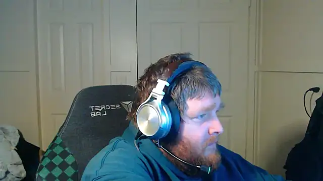 NeedyGlister online show from September 24, 2025, 1:57 am