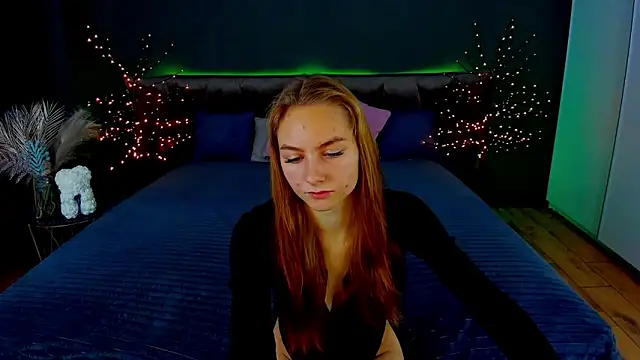 Snapshot of MilaAddams chatting on October 31, 2025, 6:43 am MilaAddams online show from October 31, 2025, 6:43 am