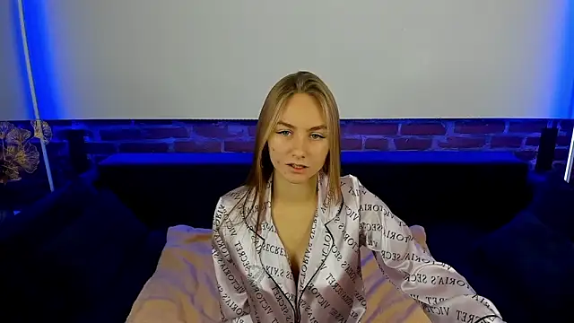 Snapshot of MilaAddams chatting on October 22, 2025, 6:02 am MilaAddams online show from October 22, 2025, 6:02 am