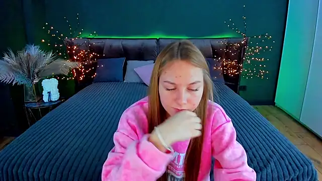 Snapshot of MilaAddams chatting on November 30, 2025, 6:36 am MilaAddams online show from November 30, 2025, 6:36 am