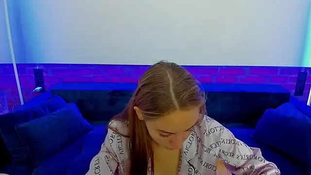 Snapshot of MilaAddams chatting on November 12, 2025, 6:39 am MilaAddams online show from November 12, 2025, 6:39 am