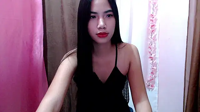Snapshot of Shy_SexyLady chatting on October 8, 2025, 4:58 am Shy SexyLady online show from October 8, 2025, 4:58 am