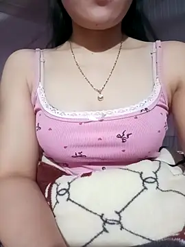 Snapshot of LucyyLy chatting on March 13, 2026, 11:48 am LucyyLy online show from March 13, 2026, 11:48 am