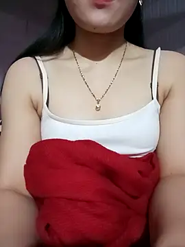 Snapshot of LucyyLy chatting on March 16, 2026, 12:29 am LucyyLy online show from March 16, 2026, 12:29 am