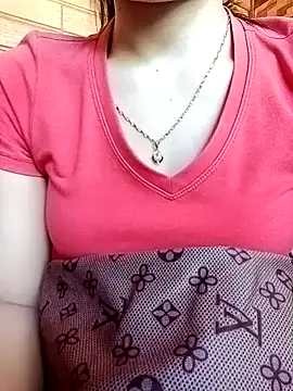 Snapshot of LucyyLy chatting on September 12, 2025, 4:01 am LucyyLy online show from September 12, 2025, 4:01 am