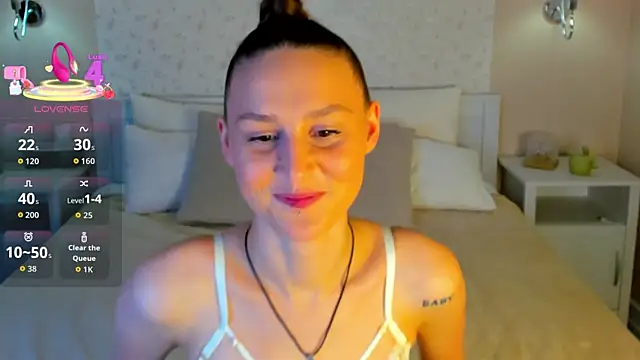 Snapshot of sasha__meow chatting on November 23, 2025, 9:19 am sasha meow online show from November 23, 2025, 9:19 am