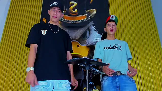 Dante Brown1  online show from October 31, 2025, 8:27 pm