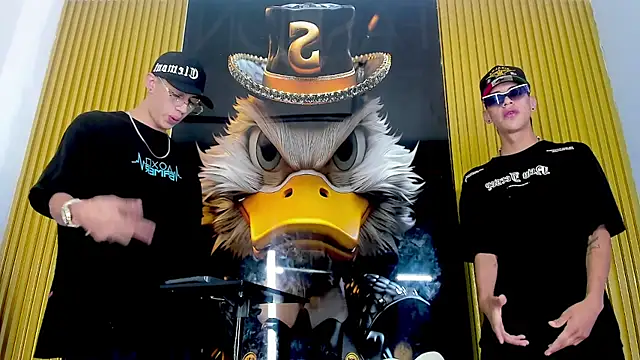 Dante Brown1  online show from October 14, 2025, 9:04 pm