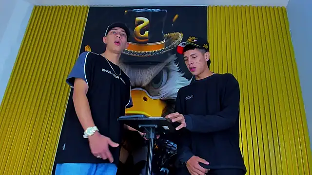 Dante Brown1  online show from November 3, 2025, 8:56 pm