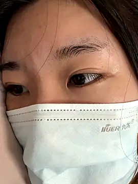 Lulu125216 online show from September 28, 2025, 4:47 pm