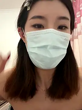 Lulu125216 online show from September 14, 2025, 2:28 pm