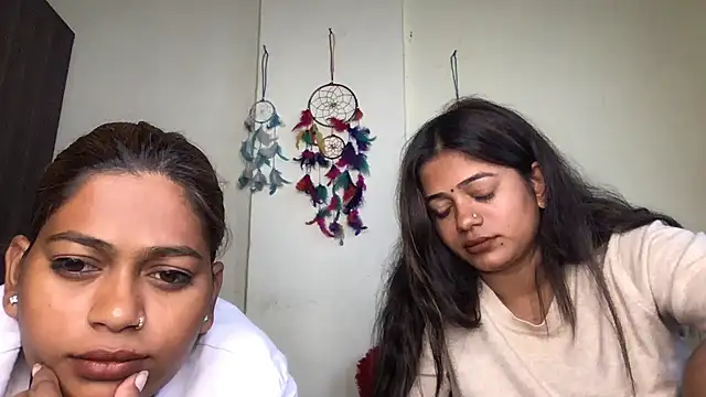 Snapshot of HoleyCoupon chatting on February 24, 2026, 12:50 pm HoleyCoupon online show from February 24, 2026, 12:50 pm