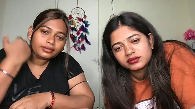 Snapshot of HoleyCoupon chatting on February 19, 2026, 12:46 pm HoleyCoupon online show from February 19, 2026, 12:46 pm