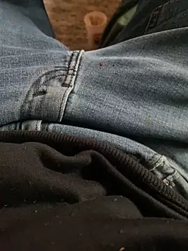 Snapshot of Pedro98801 chatting on December 16, 2025, 9:52 pm Pedro98801 online show from December 16, 2025, 9:52 pm