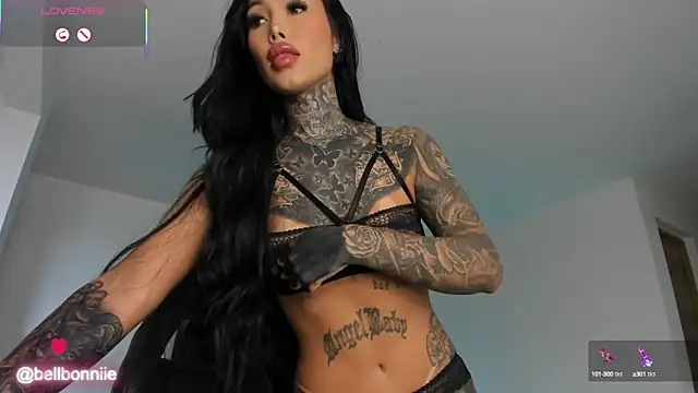 Snapshot of belllbonniie chatting on September 8, 2025, 9:14 pm belllbonniie online show from September 8, 2025, 9:14 pm