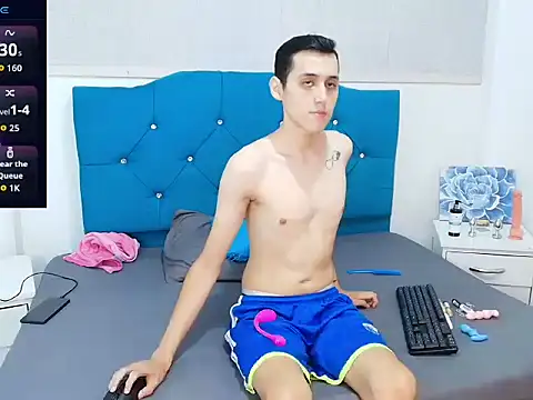 Snapshot of LuigiMarchetti chatting on December 2, 2025, 7:26 pm LuigiMarchetti online show from December 2, 2025, 7:26 pm