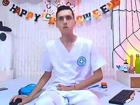 Snapshot of LuigiMarchetti chatting on October 30, 2025, 7:44 pm LuigiMarchetti online show from October 30, 2025, 7:44 pm