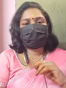 Snapshot of Tamil_Azhaghi25 chatting on July 11, 2026, 11:21 am Tamil Azhaghi25 online show from July 11, 2026, 11:21 am