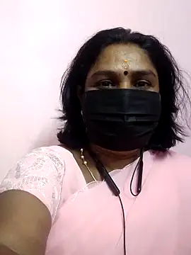 Snapshot of Tamil_Azhaghi25 chatting on June 8, 2026, 5:46 pm Tamil Azhaghi25 online show from June 8, 2026, 5:46 pm