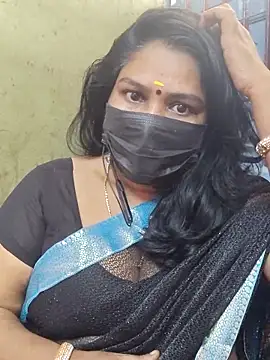 Snapshot of Tamil_Azhaghi25 chatting on December 3, 2025, 6:36 am Tamil Azhaghi25 online show from December 3, 2025, 6:36 am