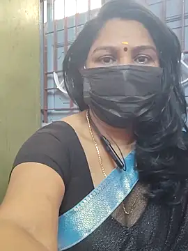 Snapshot of Tamil_Azhaghi25 chatting on November 14, 2025, 6:28 am Tamil Azhaghi25 online show from November 14, 2025, 6:28 am