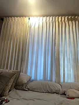 Tayler Kim online show from February 28, 2026, 6:51 pm