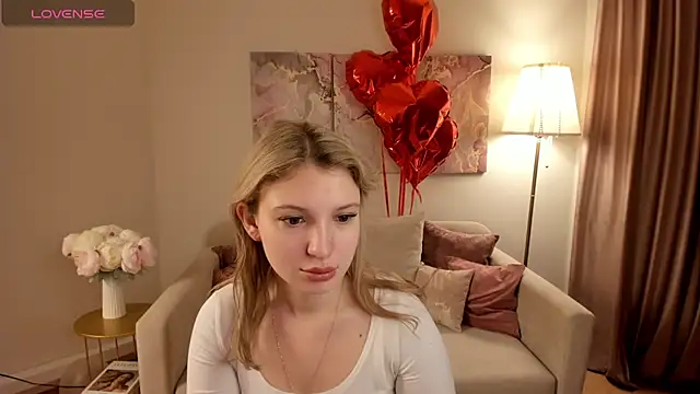 MilinaMorris online show from February 25, 2026, 10:42 pm