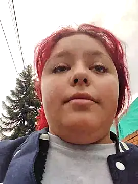 cherry canndy  online show from September 18, 2025, 2:20 pm