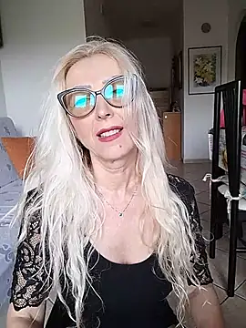 Snapshot of _sexyBLONDE46_ chatting on March 18, 2026, 9:56 am sexyBLONDE46 online show from March 18, 2026, 9:56 am