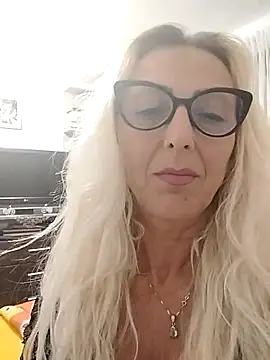 Snapshot of _sexyBLONDE46_ chatting on June 9, 2026, 7:37 pm sexyBLONDE46 online show from June 9, 2026, 7:37 pm