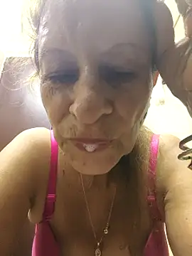 MaryLunne online show from September 14, 2025, 1:17 am