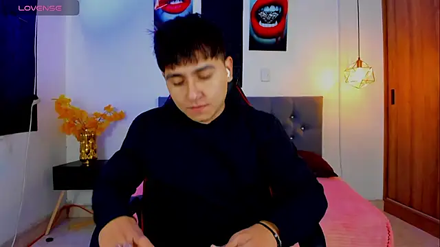 Snapshot of Nicolas_James_Sc chatting on November 29, 2025, 12:49 pm Nicolas James Sc online show from November 29, 2025, 12:49 pm