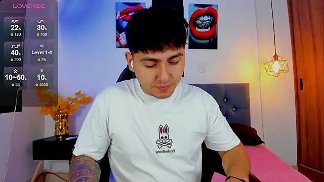 Snapshot of Nicolas_James_Sc chatting on November 27, 2025, 2:39 pm Nicolas James Sc online show from November 27, 2025, 2:39 pm