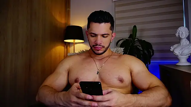 Snapshot of Erick_Thompsonx chatting on October 15, 2025, 8:50 pm Erick Thompsonx online show from October 15, 2025, 8:50 pm