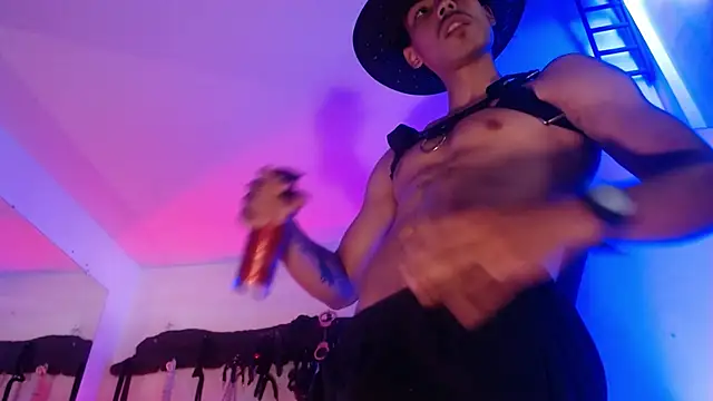 subarashi ishi69 online show from October 3, 2025, 7:15 pm