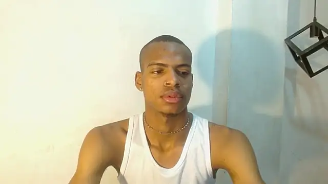 criss zuri online show from October 4, 2025, 11:34 am