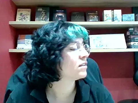 Snapshot of Froggyinthebox chatting on May 24, 2026, 4:18 pm Froggyinthebox online show from May 24, 2026, 4:18 pm