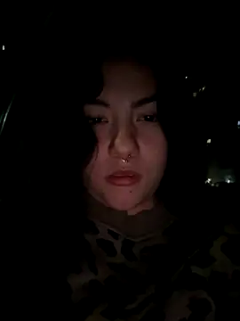 Snapshot of Yui-Ch06 chatting on November 26, 2025, 12:21 am Yui-Ch06 online show from November 26, 2025, 12:21 am