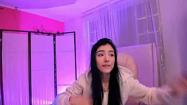 Snapshot of zoerouse_ chatting on November 11, 2025, 8:25 pm zoerouse online show from November 11, 2025, 8:25 pm