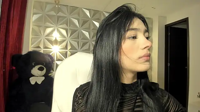 Snapshot of zoerouse_ chatting on December 1, 2025, 8:21 pm zoerouse online show from December 1, 2025, 8:21 pm