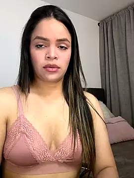 Snapshot of helen_palmer chatting on December 16, 2025, 12:15 am helen palmer online show from December 16, 2025, 12:15 am