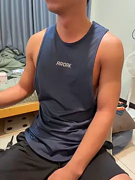 black xun online show from April 13, 2026, 4:33 pm