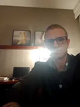 WWGD69 online show from October 5, 2025, 12:40 pm