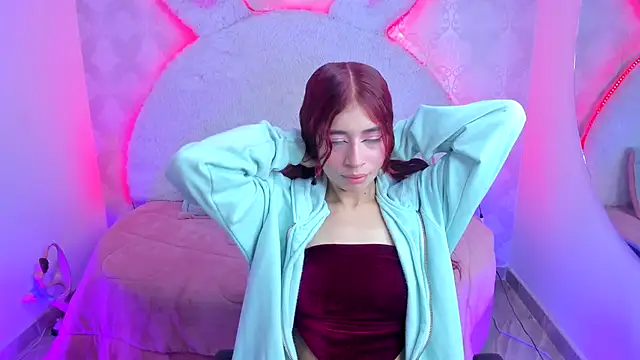 Snapshot of Gaby_louse chatting on November 24, 2025, 7:25 pm Gaby louse online show from November 24, 2025, 7:25 pm