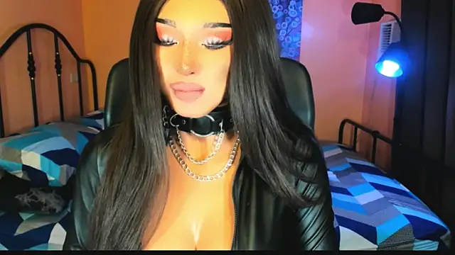 xUrGoddess Bellax online show from November 12, 2025, 1:43 am