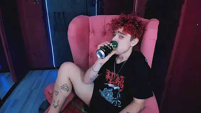 Snapshot of Blaiz_Vok chatting on November 2, 2025, 8:47 pm Blaiz Vok online show from November 2, 2025, 8:47 pm